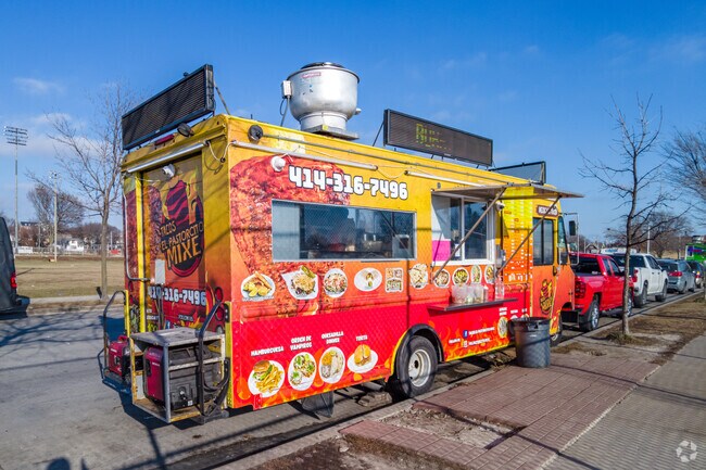 This truck sells tacos to Burnham Park locals.