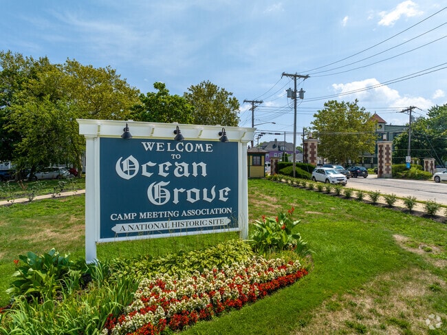 Welcome to Ocean Grove, NJ.