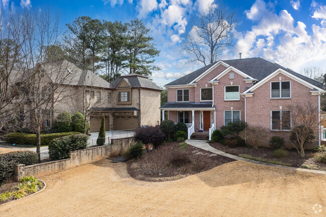 Briarcliff Woods offers a mix of two-story traditional, ranch-style, and contemporary homes.