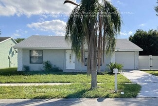5796 Aurora Ct, Greenacres, FL 33463