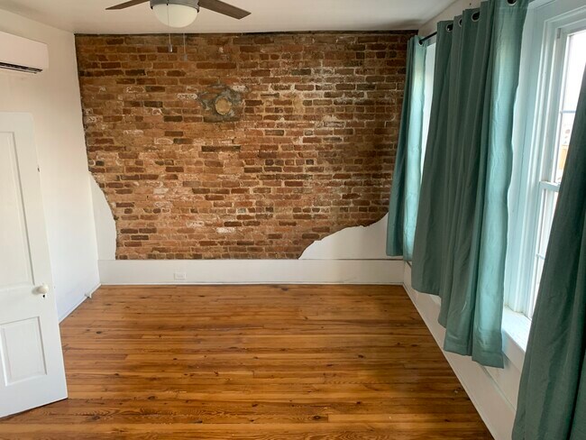 319 N Main St unit 319 A, Lawrenceville, VA 23868 - photo 3