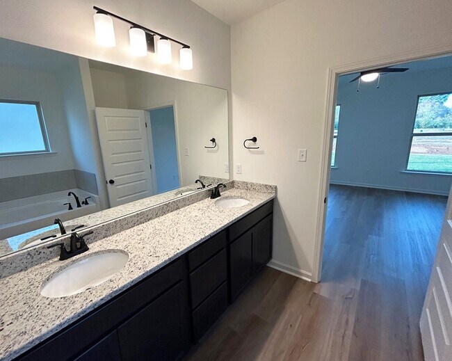 1799 French Quarter Dr, Lake Charles, LA 70611 - photo 6