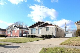 32105 Knapp Ave, Warren, MI 48093