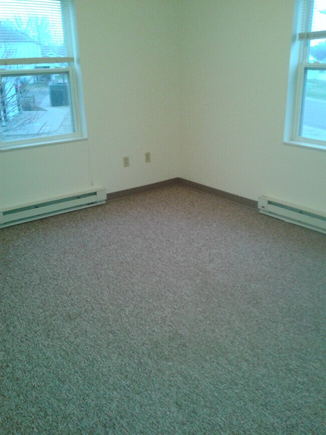 Songbird Apartments, Chippewa Falls, WI 54729 - photo 5