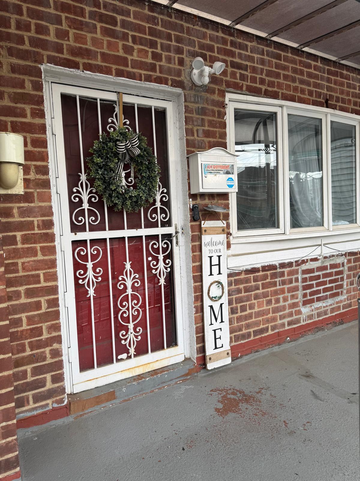 1470 Needham Ave unit 1470, Bronx, NY 10469 - photo 1