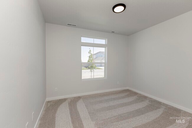 1725 Webb Brook St, Middleton, ID 83644 - photo 7