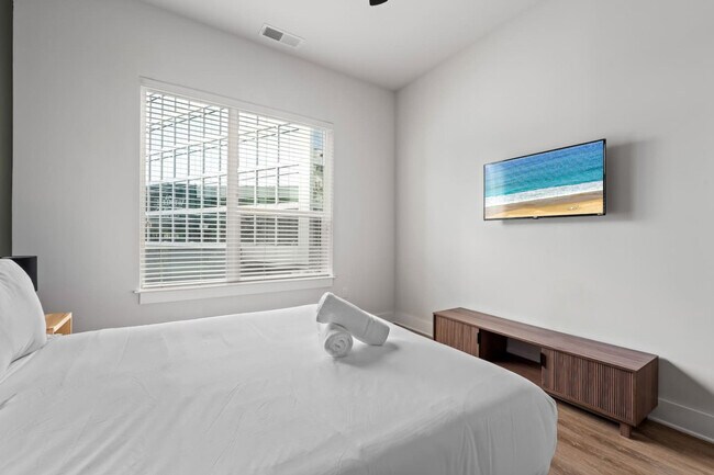 801 N Mac Dill Ave unit ID1312508P, Tampa, FL 33609 - photo 7