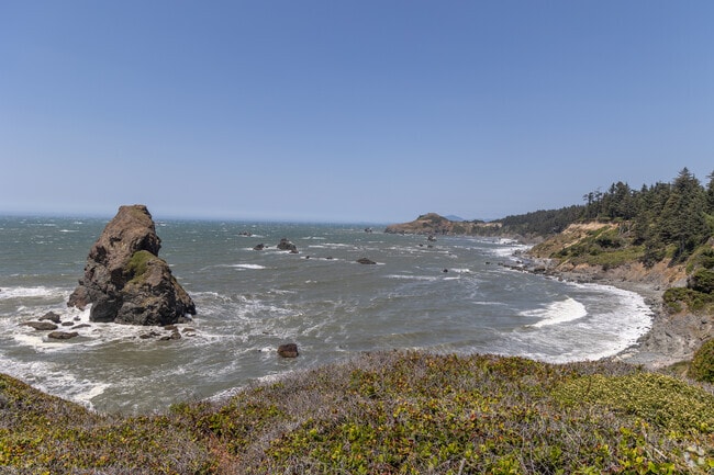 Otter Point State Park is a state park in in Gold Beach OR.