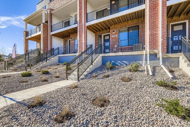 8305 Mount Kataka St, Littleton, CO 80125 - photo 2