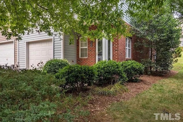 245 Plaza Dr, Chapel Hill, NC 27517 - photo 2