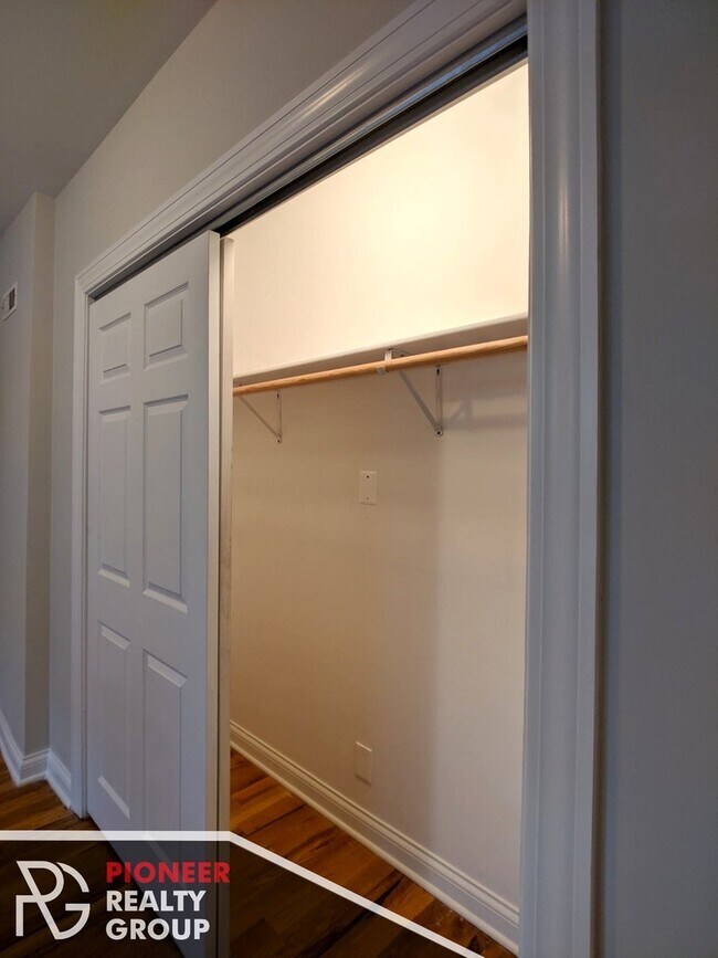 3904 N Janssen Ave unit 3, Chicago, IL 60613 - photo 6