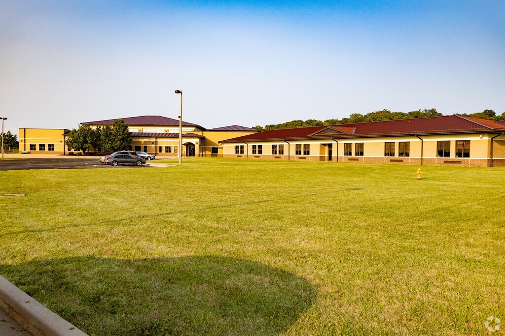 Collinsville Middle School, Rankings & Reviews