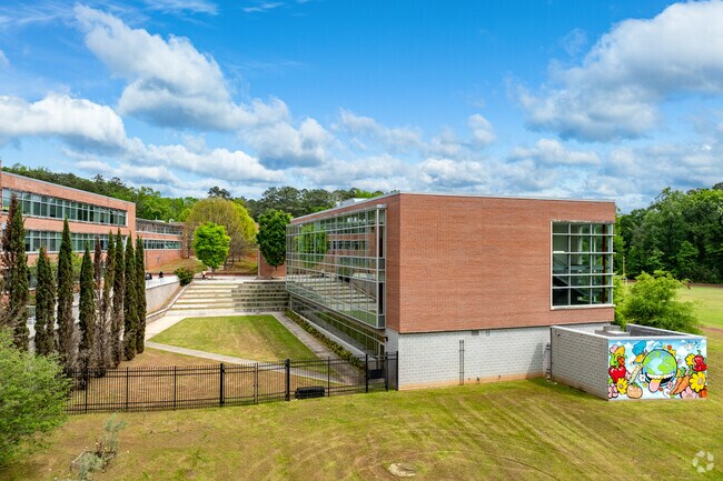 Young Middle School receives a C- from Niche and 4 from GreatSchools.