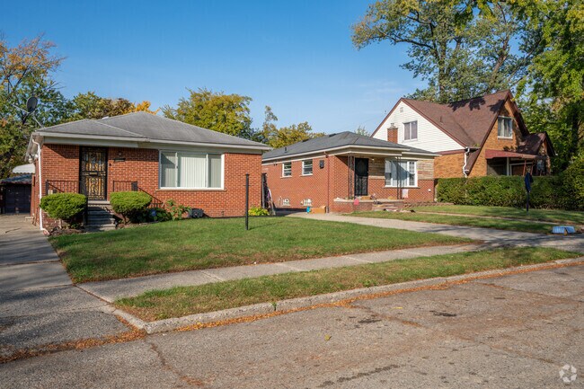 Ranch-style homes are nestled in Detroit's Grand River-I96 neighborhood.
