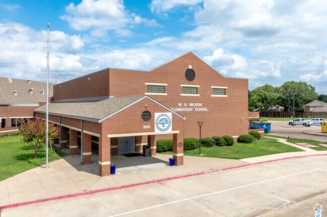 Wilson Elementary School serves students grades K-5 in Coppell, TX.