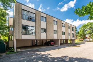 704 E Center St, Rochester, MN 55904