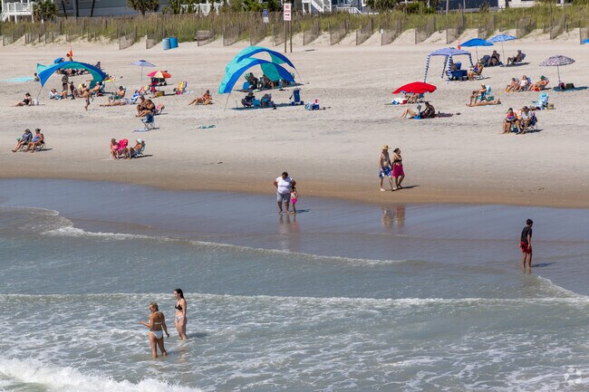 The Wrightsville Beach is the closest beach to the Winter Park neighborhood.