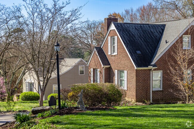 National Cottage style homes are plentiful in Harrill Hills.