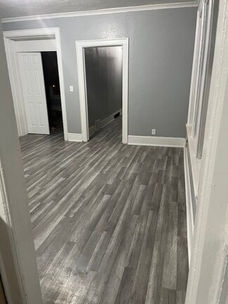 1829 W Wright St Unit Lower duplex, Milwaukee, WI 53206