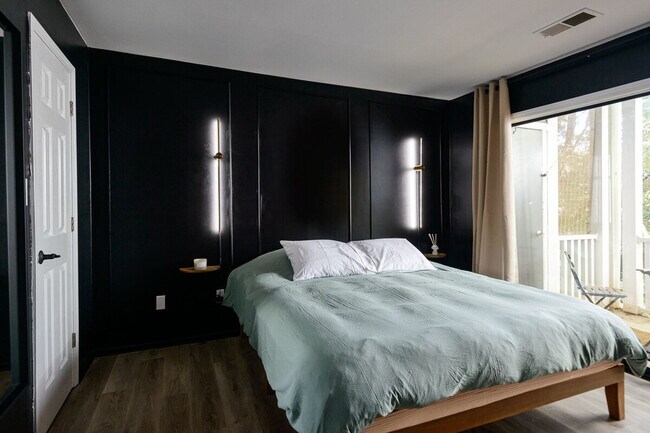 2711 Randolph Rd unit ID1353815P, Charlotte, NC 28207 - photo 6