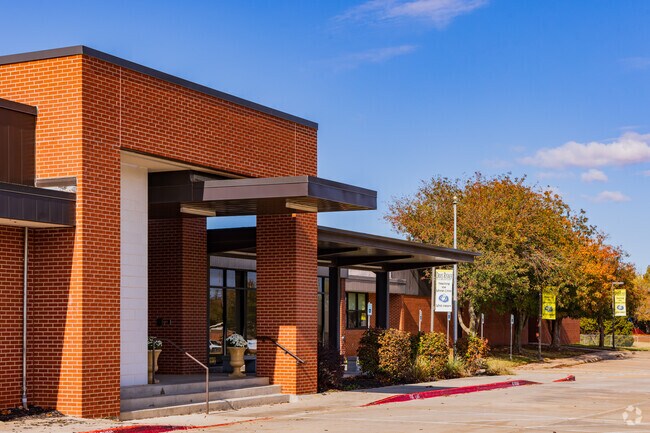 Here is the main entrance of the Orvis Risner Elementary School.