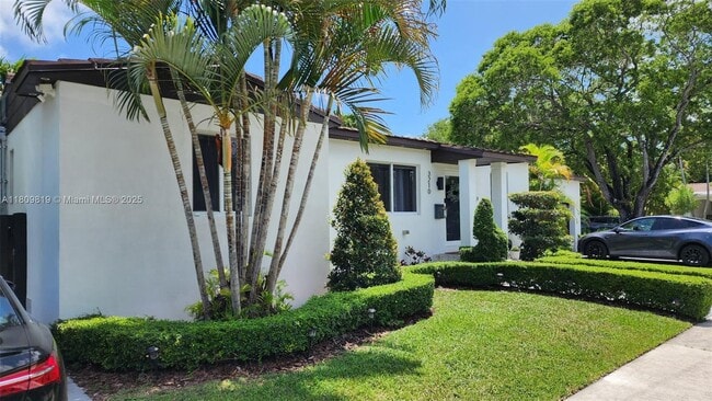 3210 SW 19th Terrace, Miami, FL 33145 - photo 4