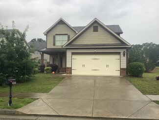 434 Easley Dr SE, Lawrenceville, GA 30045