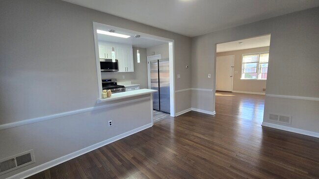 1662 Kirkwood Rd, Gwynn Oak, MD 21207 - photo 6