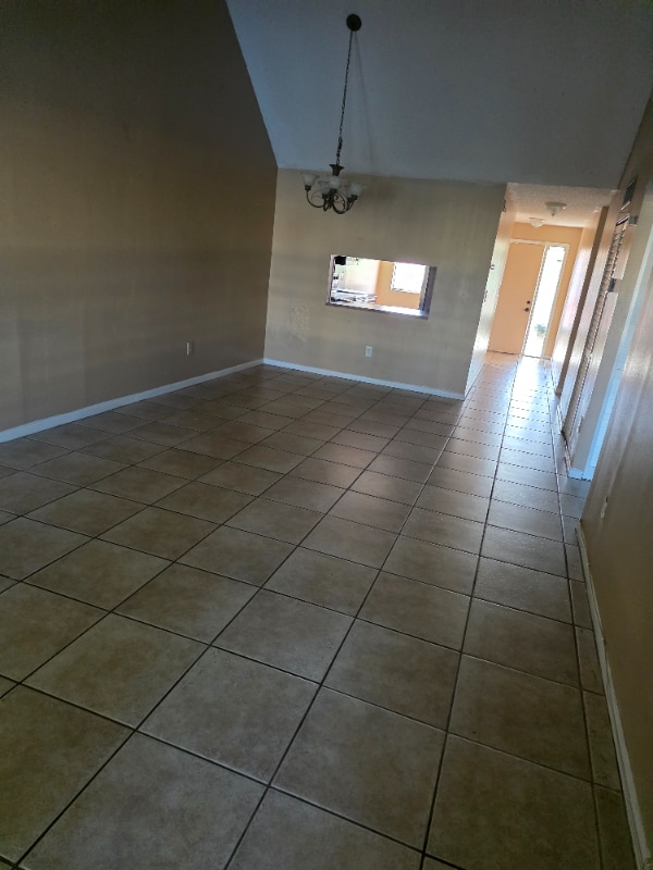 615 NW 210th St Unit 203, Miami, FL 33169
