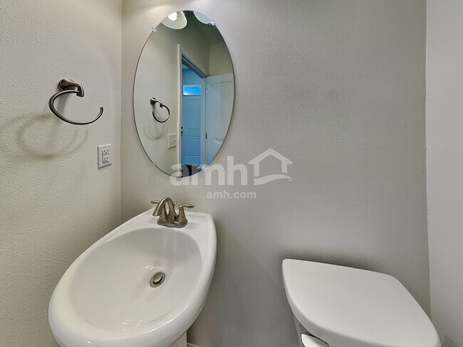 4536 Reisswood Loop, Palmetto, FL 34221 - photo 7