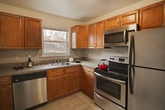 380 Parsippany Rd, Parsippany, NJ 07054