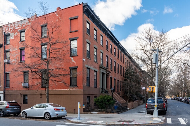 Apartments can be found off the corner of Nevins St & Pacific St in Boerum Hill.