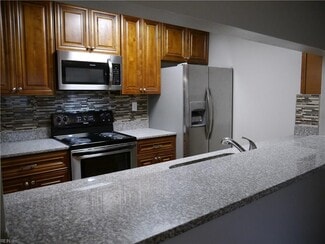 5128 Condor St, Virginia Beach, VA 23462