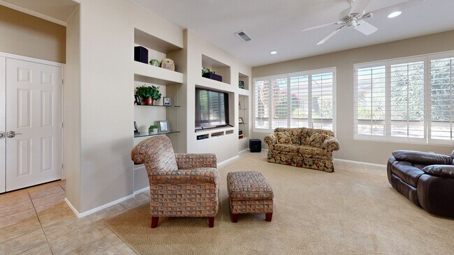 15539 W La Salinas Ln, Surprise, AZ 85374 - photo 2