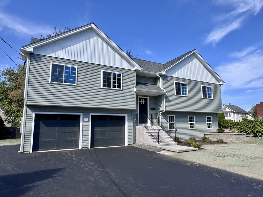 21 Charles St, Enfield, CT 06082 - photo 1