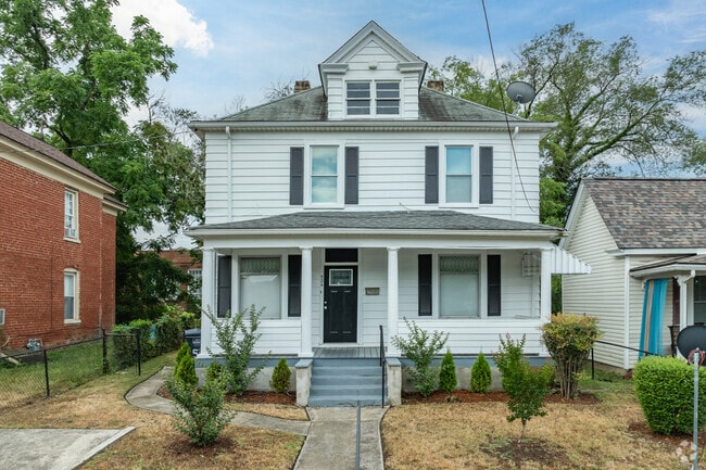 This American Foursquare home in Gainsboro is amongst the most popular of housing styles.