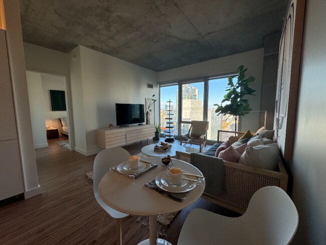 167 N Desplaines St unit 611, Chicago, IL 60661 - photo 2