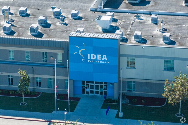 Idea Toros College Preparatory
