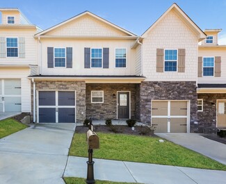 203 Riley Cir, Dawsonville, GA 30534
