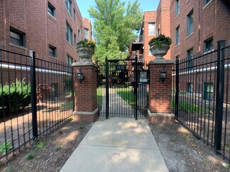 1144 W Pratt Blvd Unit 2S, Chicago, IL 60626
