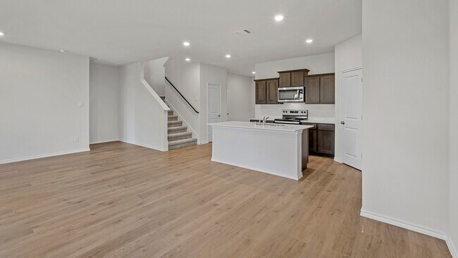 4009 Bronco Dr unit 36198960, Princeton, TX 75407 - photo 4