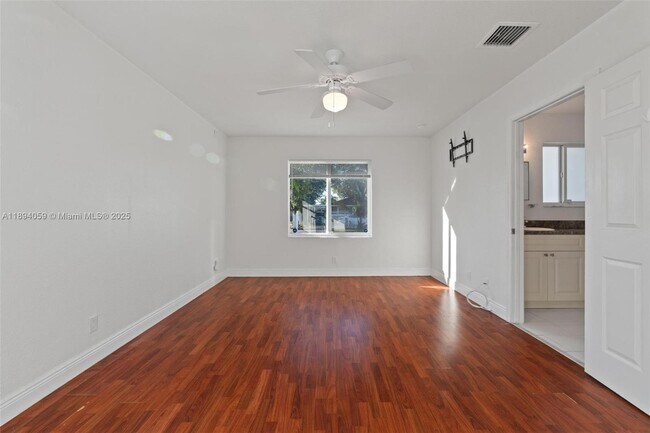 6035 SW 40th Ct, Miramar, FL 33023 - photo 6