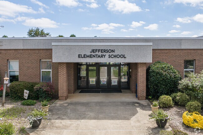 Students from Foxhall attend Jefferson Elementary School.