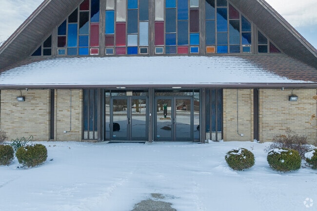 Church entrance at Warren SDA Junior Academy.