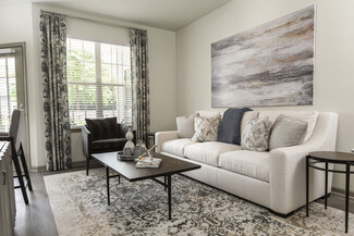 105 Oak Hill Dr, Athens, GA 30601