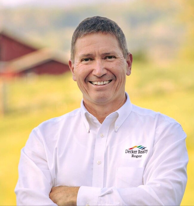 Roger Decker