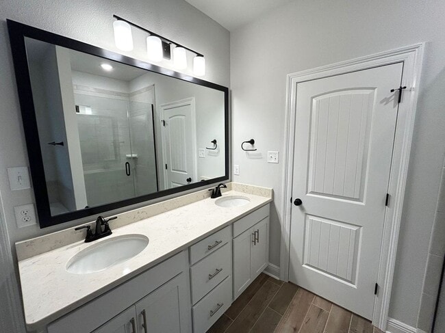 303 E Tweet St, Freeport, FL 32439 - photo 6