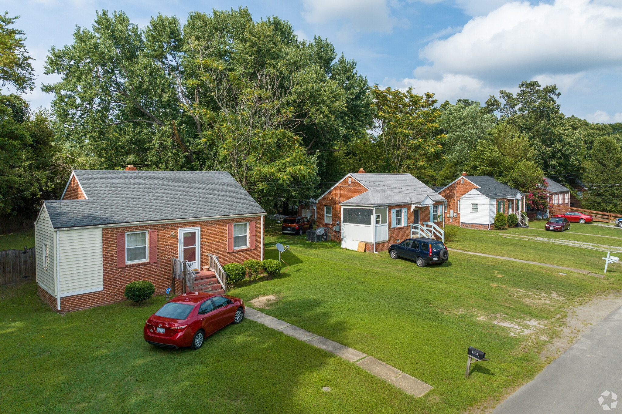 Homes are nestled right next to one another in Cofer.