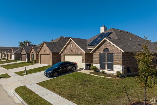 Newer traditional homes in Wilmer typically feature brick facades.