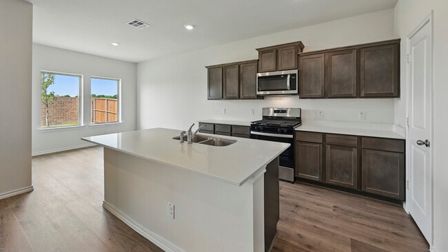 4120 Olivia Ln, Sanger, TX 76266 - photo 2